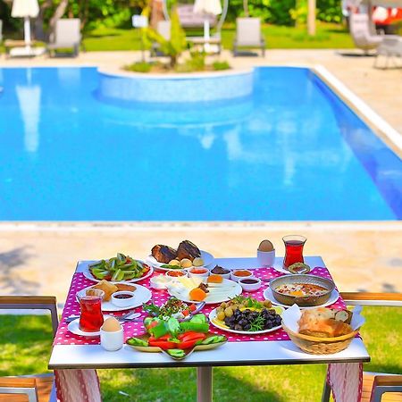 Amare Cesme Hotell Eksteriør bilde